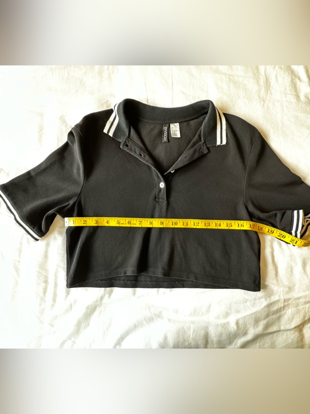 H&M Divided Black Polo Top White Trim Short Sleeve Size S - Picture 3 of 6